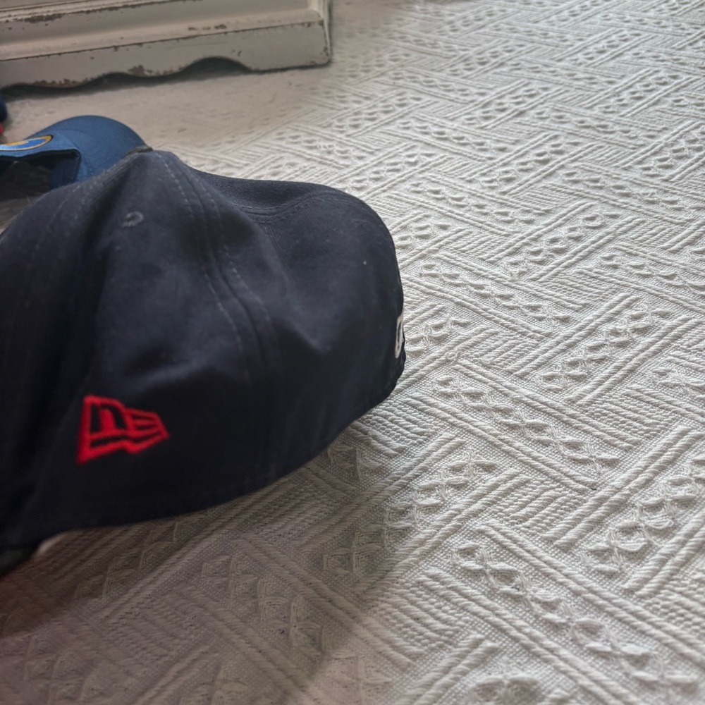5/$15 MUST BUNDLE Boston Red Sox Cap - Picture 4 of 7